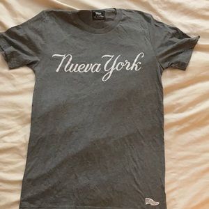 Small Nuevo York t shirt